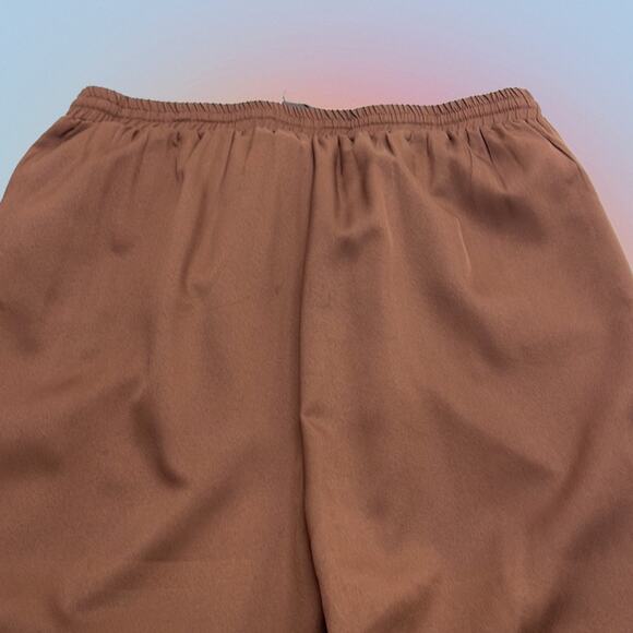 PRETTY LITTLE THING Women’s 12 Brown Pull On Pant - Picture 4 of 4